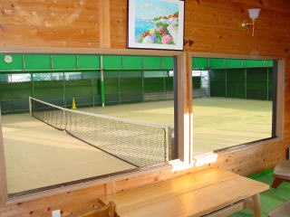 �N���u�n�E�X�Q